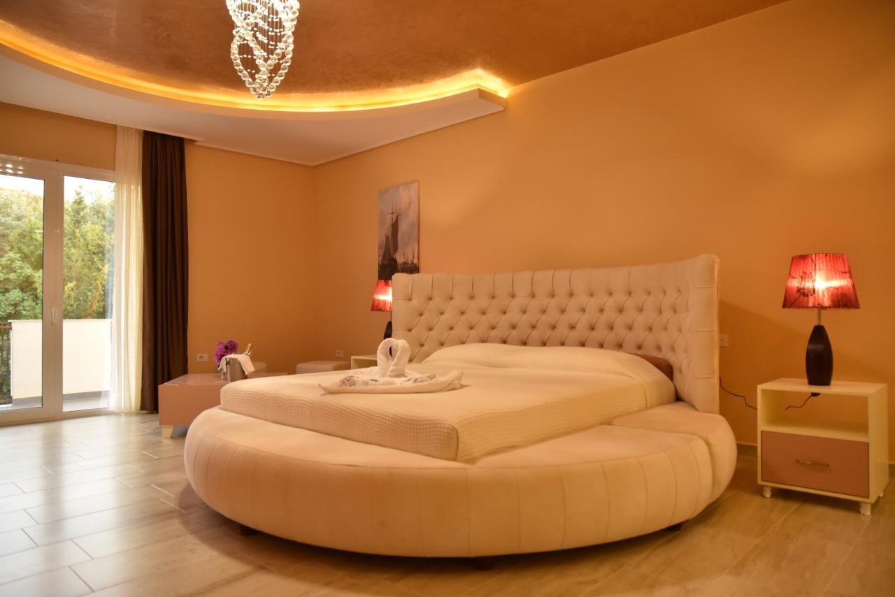 Monte Mare Hotel Vlore Bagian luar foto