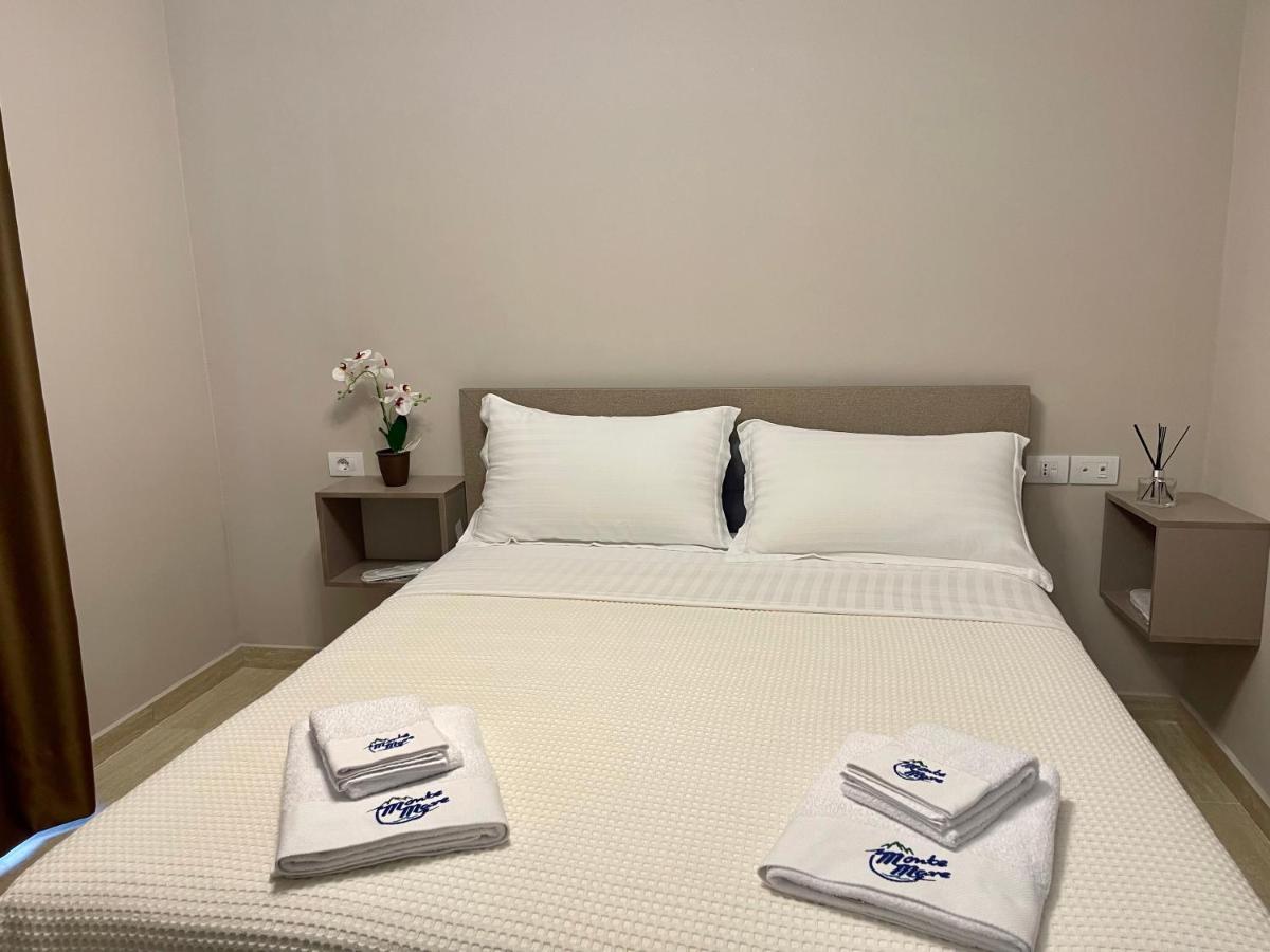 Monte Mare Hotel Vlore Bagian luar foto