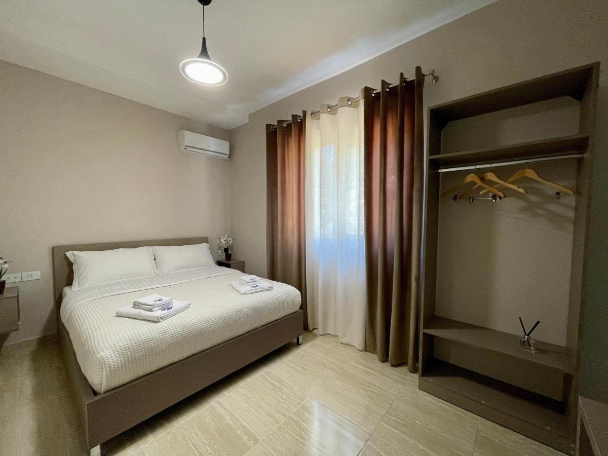 Monte Mare Hotel Vlore Bagian luar foto