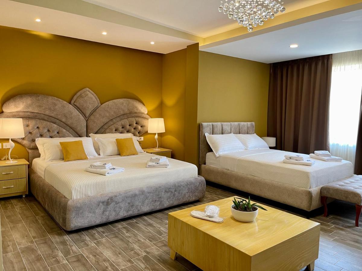 Monte Mare Hotel Vlore Bagian luar foto