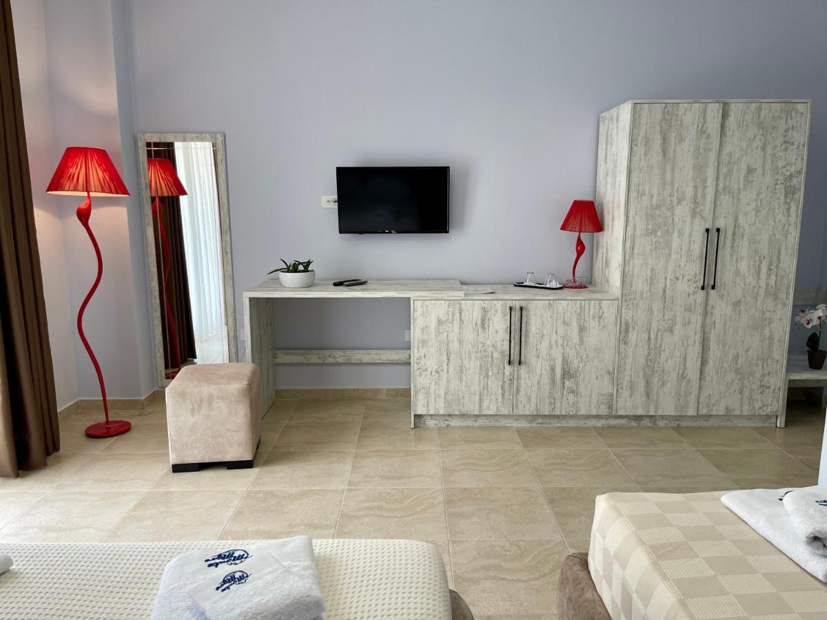 Monte Mare Hotel Vlore Bagian luar foto
