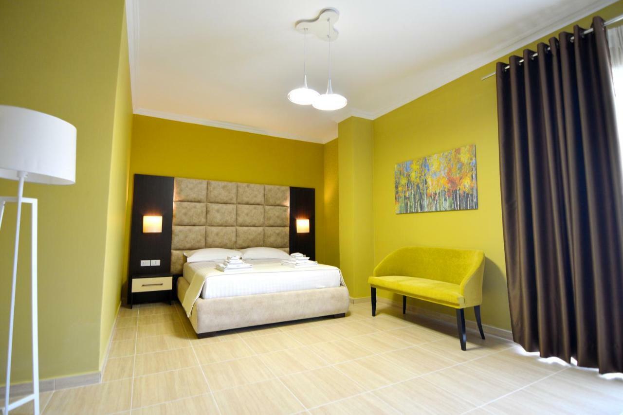 Monte Mare Hotel Vlore Bagian luar foto