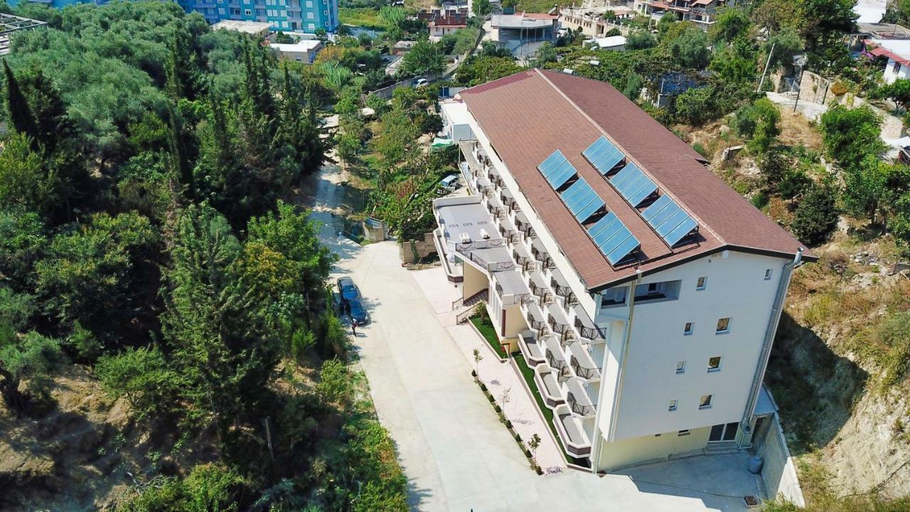 Monte Mare Hotel Vlore Bagian luar foto